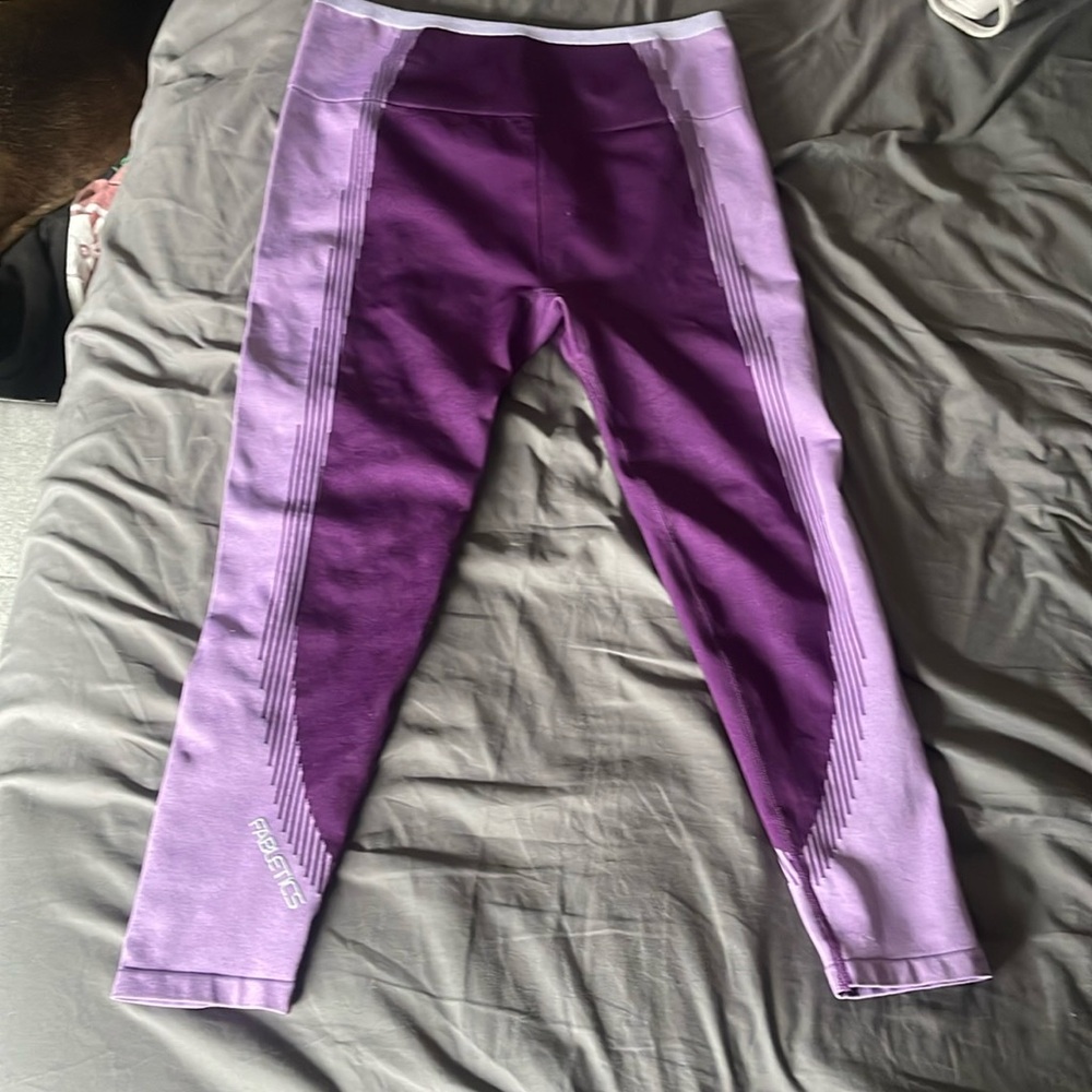 Fabletics leggings